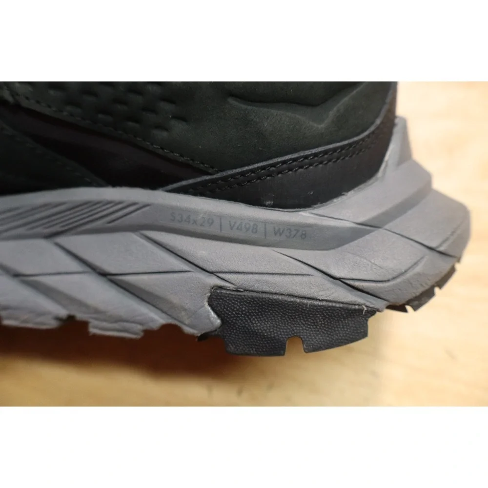 Hoka One One hoka one